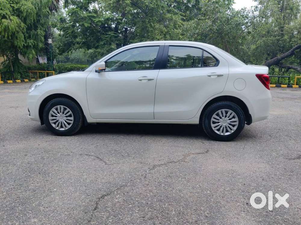 Maruti Suzuki Dzire 1.2 Vxi, 2022, Petrol