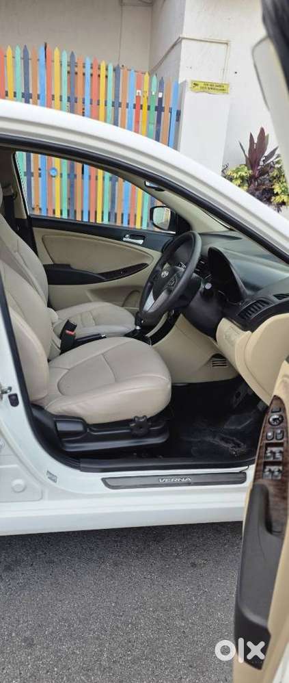 Hyundai Verna [2015-2017] Fluidic 4s 1.6 Vtvt Sx (o), 2015, Petrol