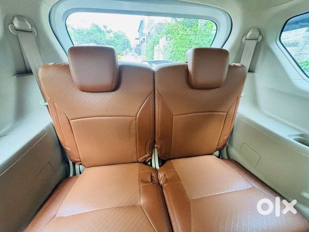 Maruti Suzuki Ertiga Zxi Shvs, 2022, Petrol