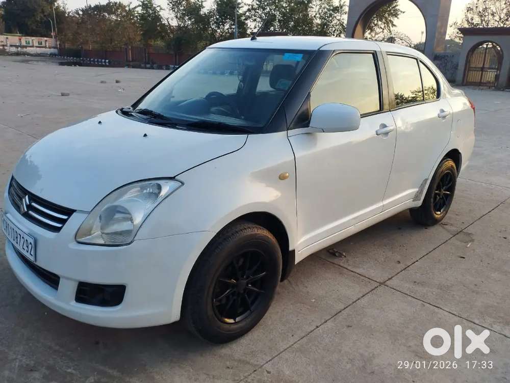 Maruti Suzuki Dzire 2010 Petrol 75215 Km Driven