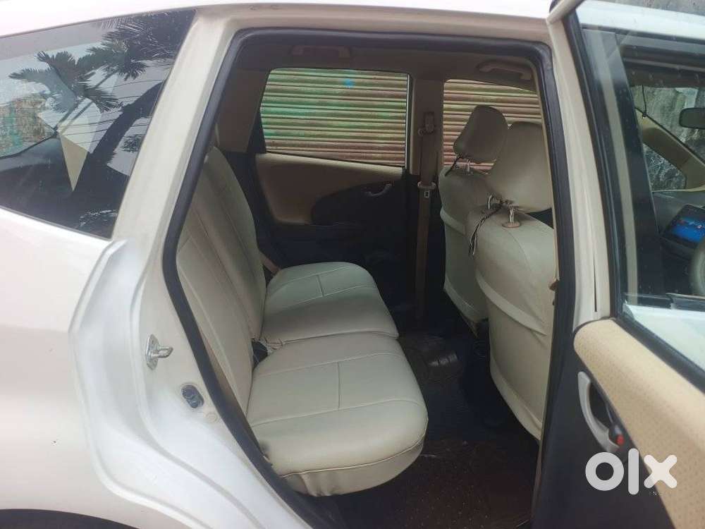 Honda Jazz S Mt I-vtec, 2012, Petrol
