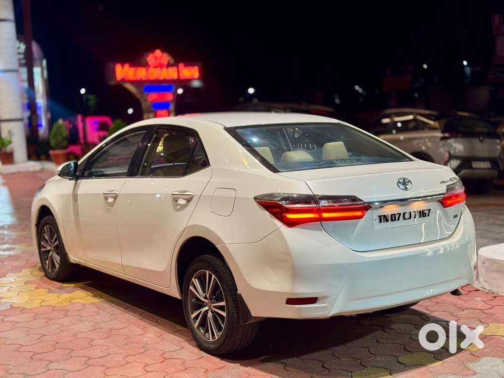 Toyota Corolla Altis 2013-2017 Gl Mt, 2017, Petrol