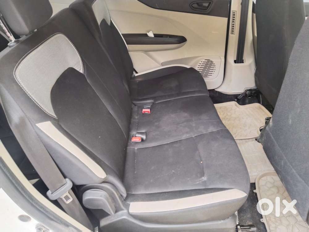 13 Months Old Only Renault Triber Petrol Manual 2025