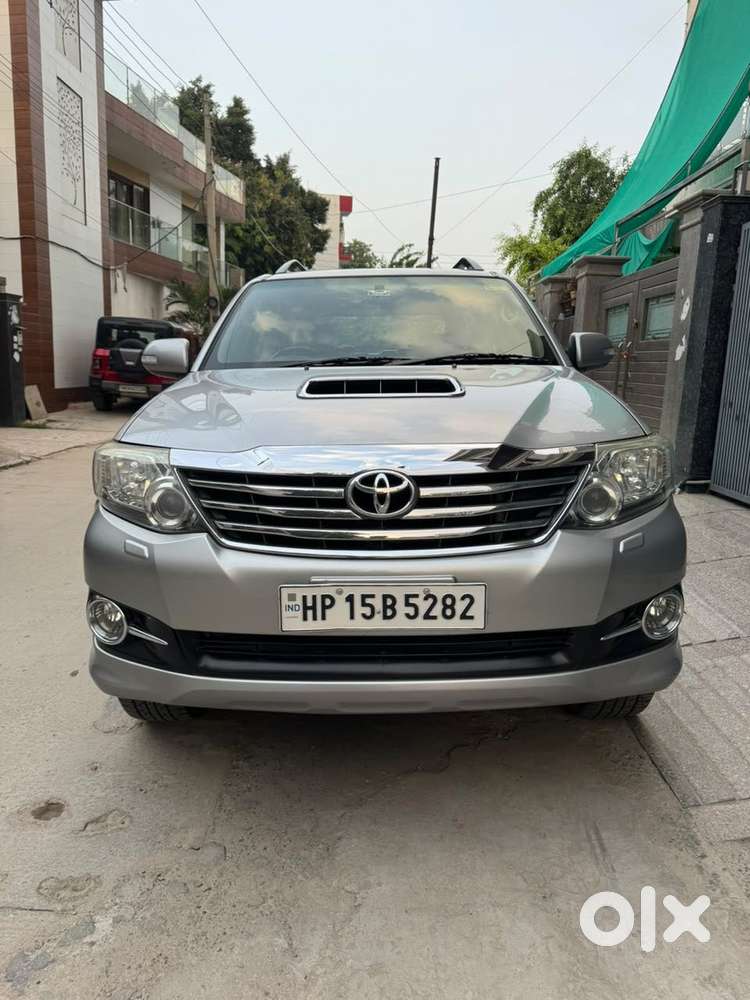 Toyota Fortuner 3.0 4x2 Automatic, 2015, Diesel