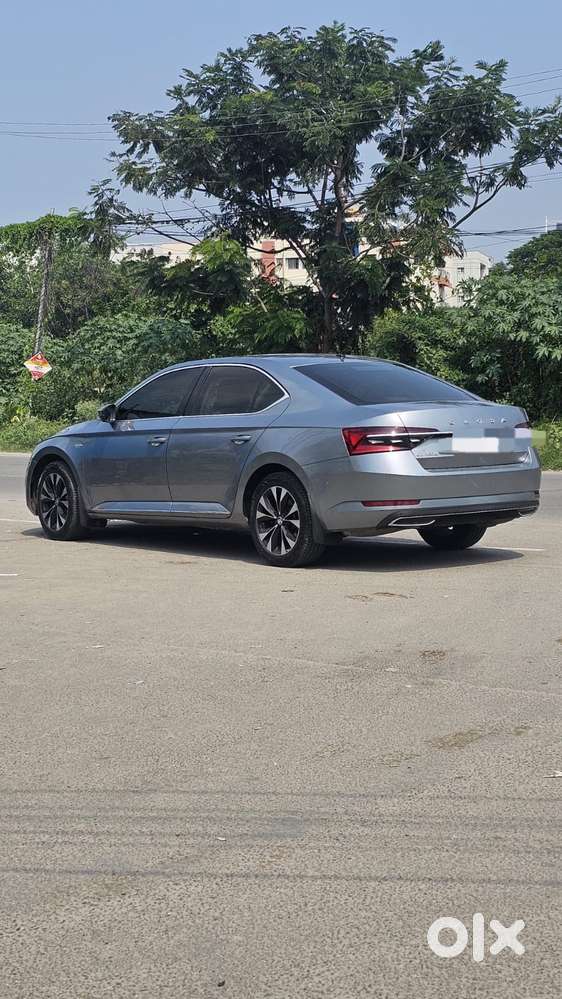 Skoda Superb 2.0 L&k Tsi At, 2020, Petrol