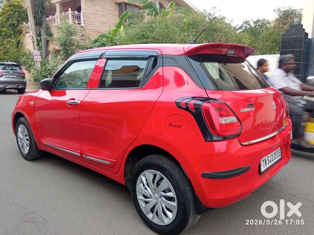 Maruti Suzuki Swift Vxi Optional, 2021, Petrol