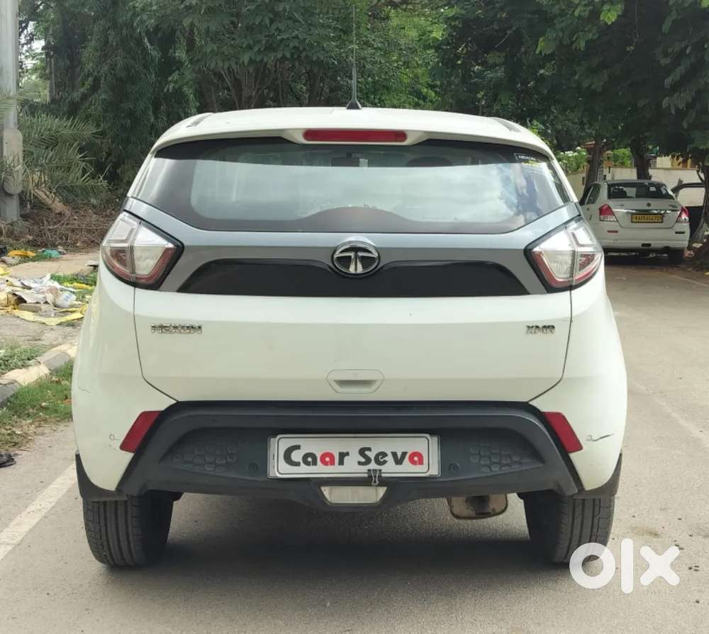 Tata Nexon 1.2 Revotron Xma, 2019, Petrol