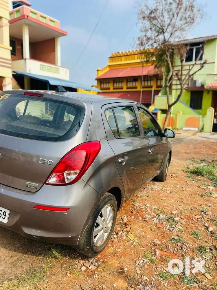 Hyundai I20 2013 Diesel 101000 Km Driven