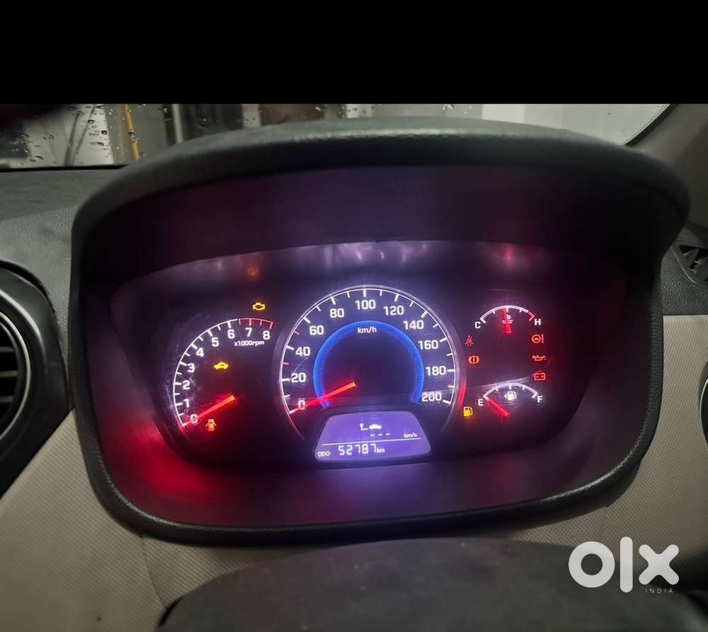 Hyundai Grand I10 2016 Cng All Original Car Second Owner