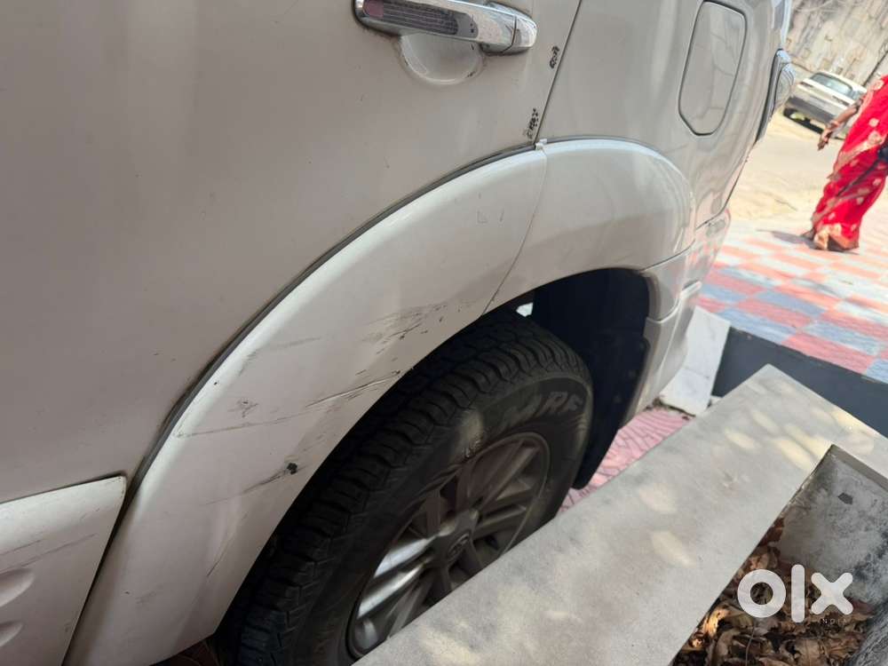 Toyota Fortuner Diesel 2012