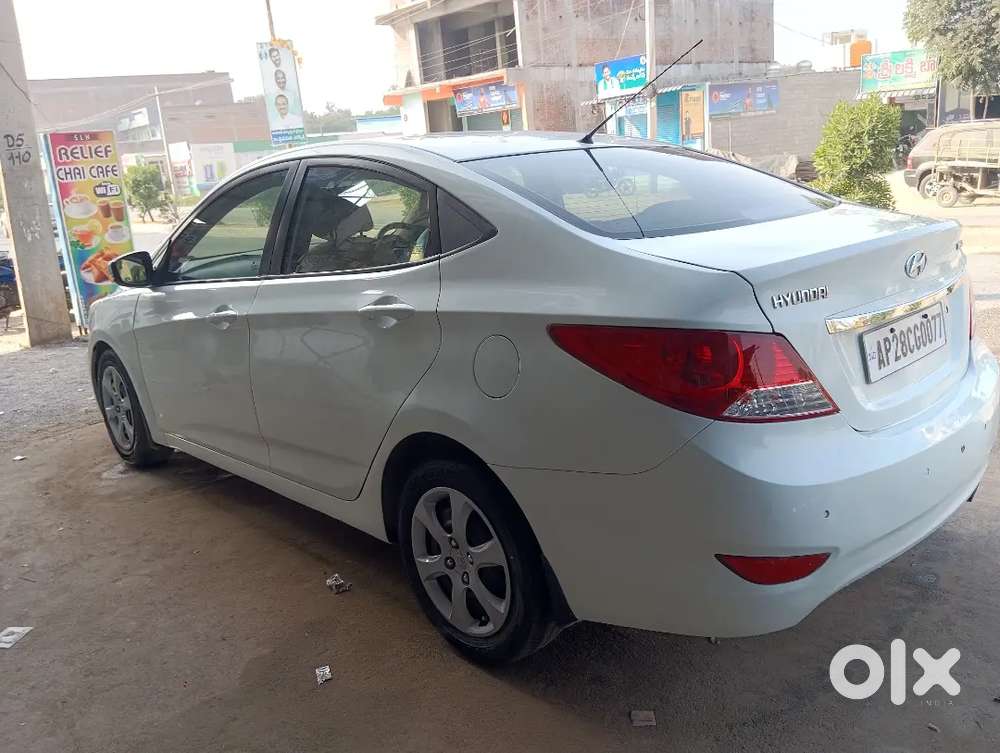 Hyundai Verna Sx O 2012
