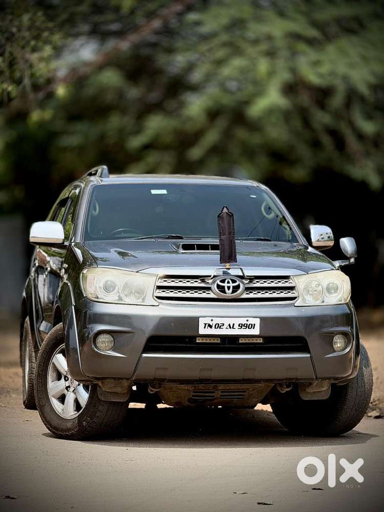 Toyota Fortuner Sportivo 4x4 Mt, 2010, Diesel