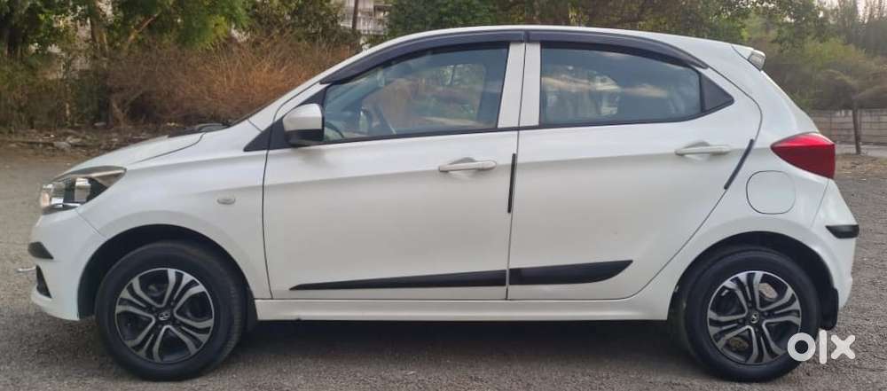 Tata Tiago Xza, 2020, Petrol