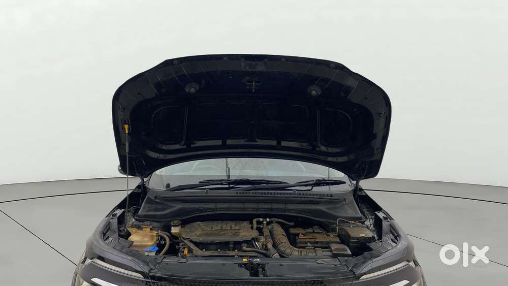 Kia Carens 1.5 Prestige Plus 7 Str Imt, 2023, Petrol