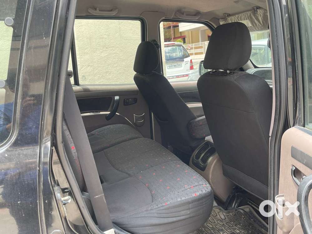 2011 Scorpio Vlx, Single Owner