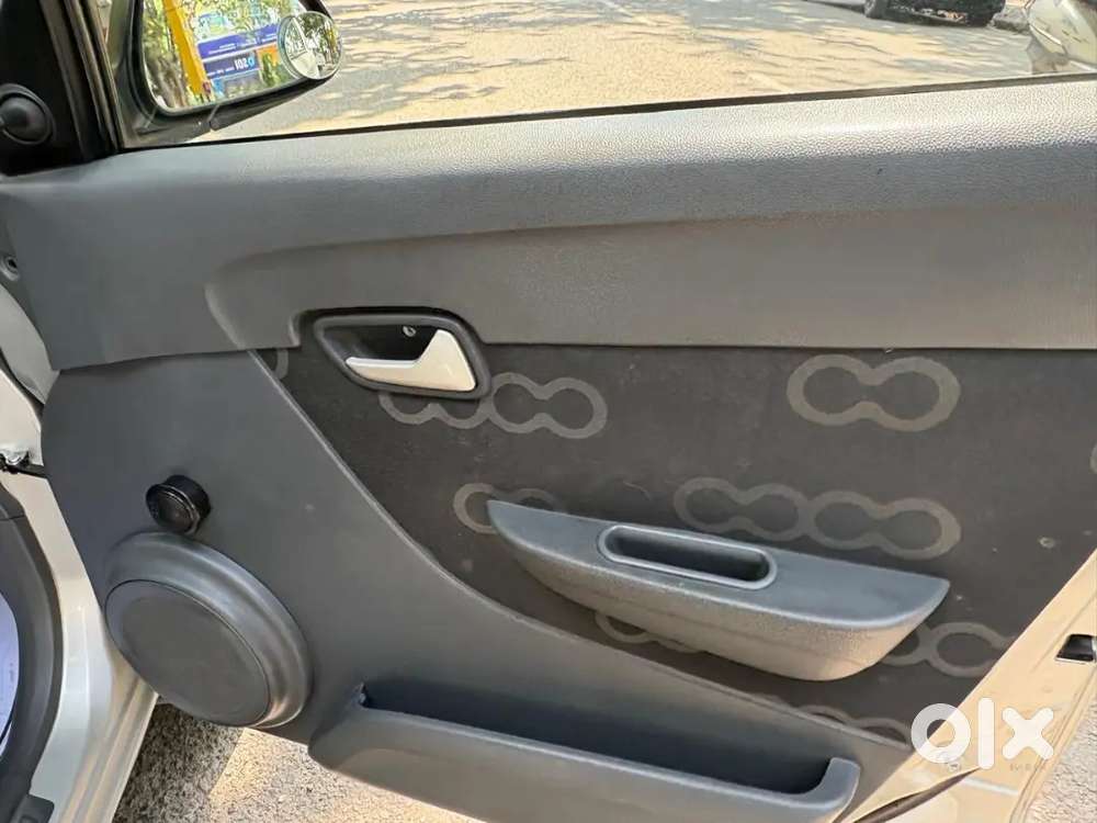 Maruti Suzuki Alto 800 2014 Petrol 65480 Km Driven