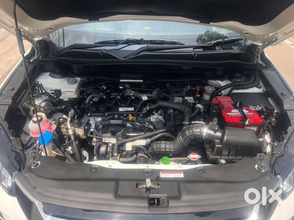 Maruti Suzuki Grand Vitara 1.5 Alpha Plus Intelligent Hybrid Ecvt, 2..