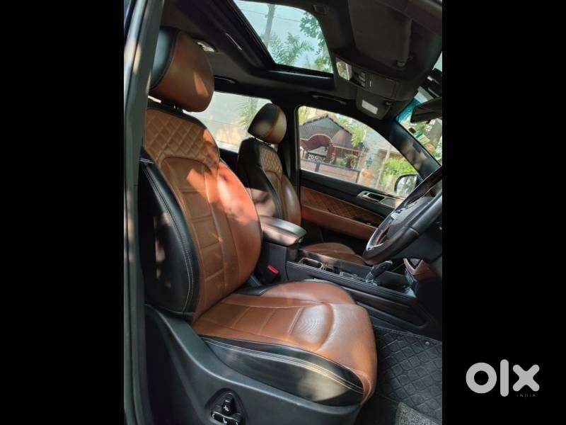 Mahindra Alturas G4 4x2 At, 2022, Diesel