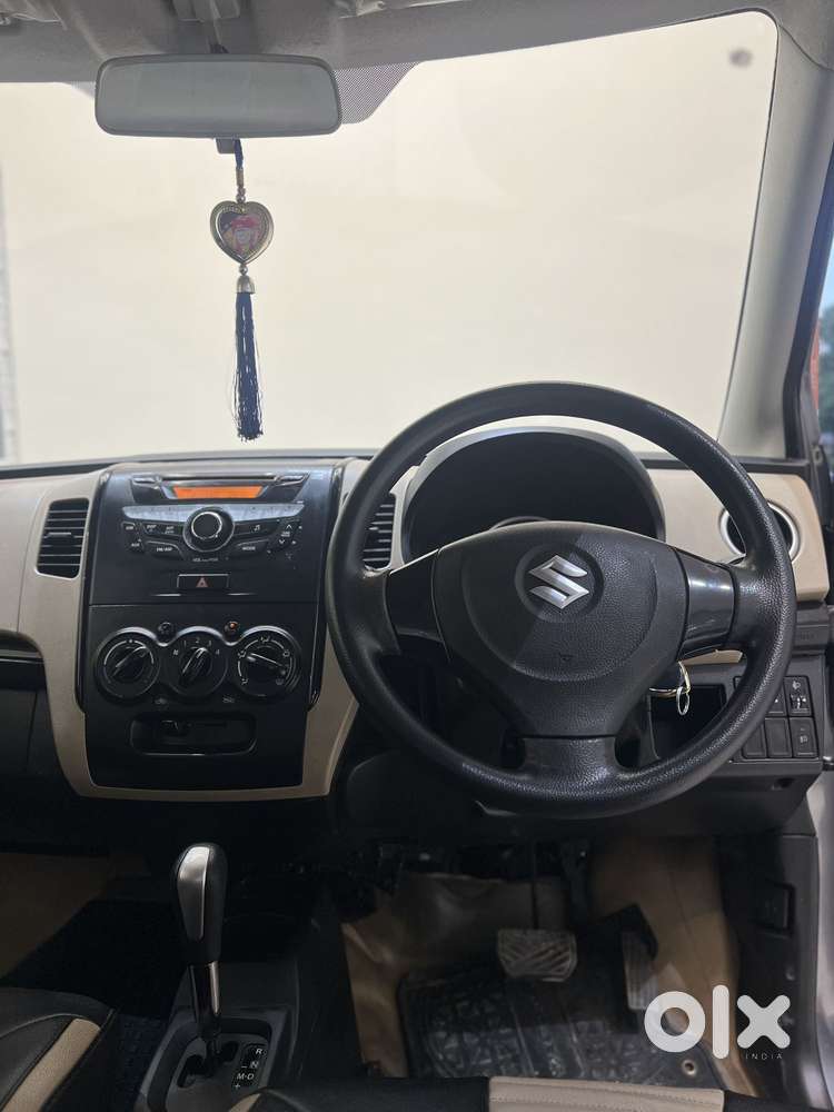 Maruti Suzuki Wagon R Amt Vxi Option, 2017, Petrol