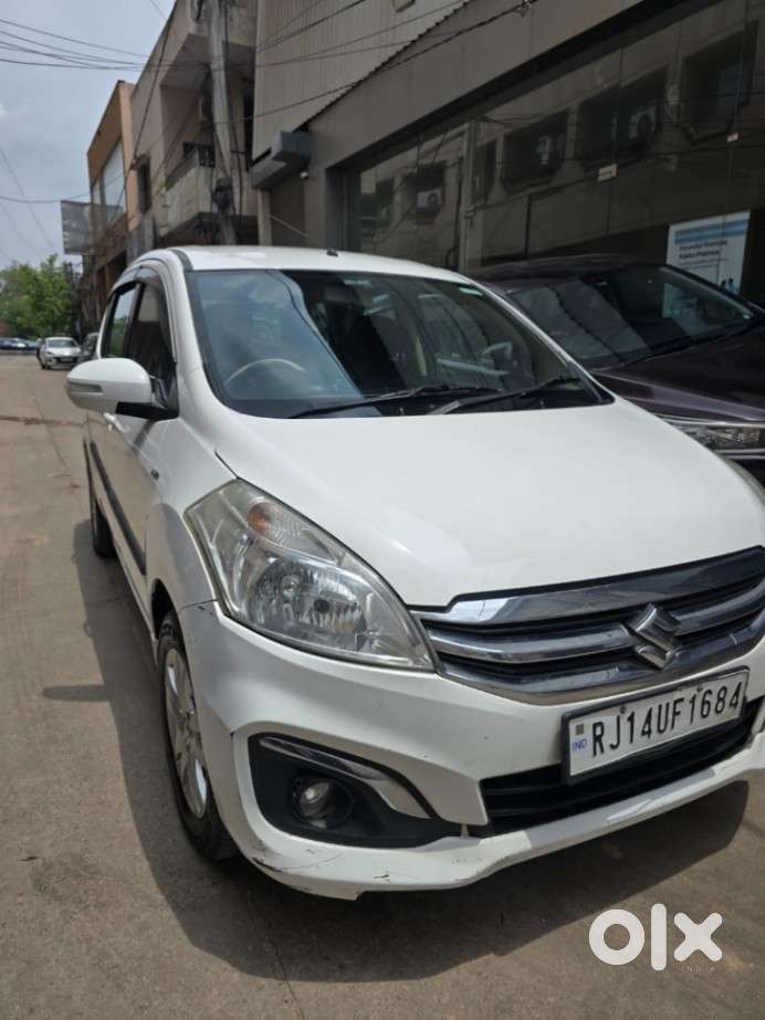 Maruti Suzuki Ertiga, 2017, Petrol