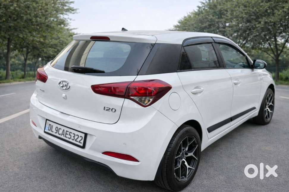 Hyundai I20 Sportz 1.2 Bs-iv, 2015, Petrol
