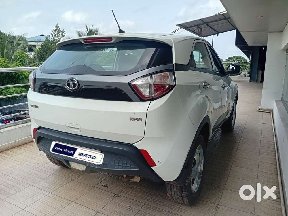 Tata Nexon 1.2 Revotron Xma Amt (s), 2019, Petrol