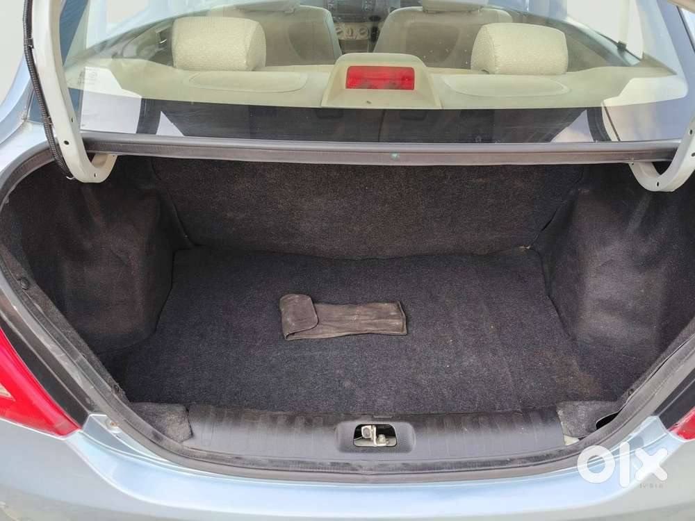 Maruti Suzuki Swift Dzire 1.3 Vxi, 2013, Petrol