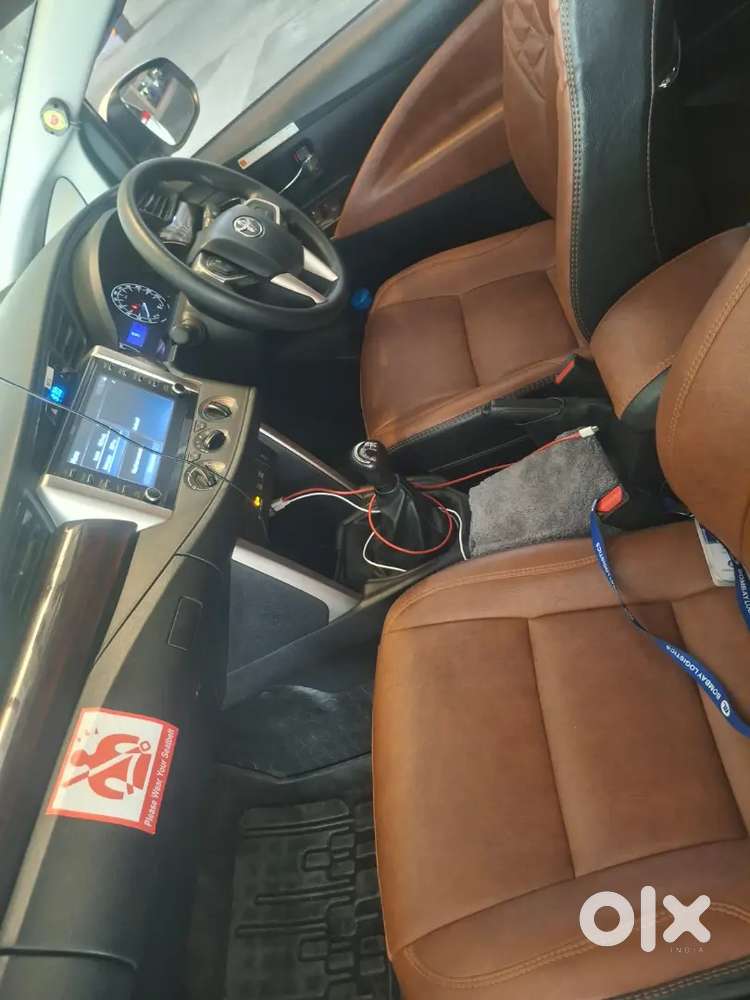 Toyota Innova Crysta 2.4 2024