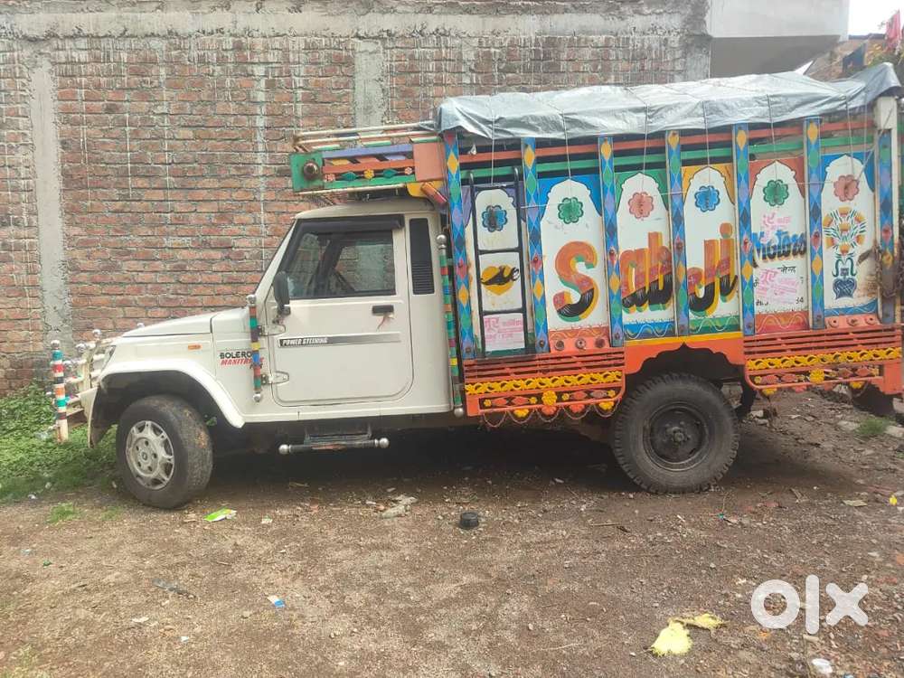 Mahindra Bolero मैक्सी ट्रक 2018