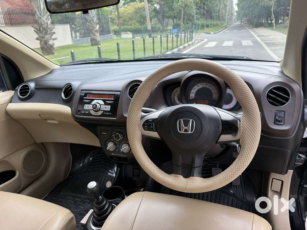 Honda Brio S (o) Mt, 2013, Petrol