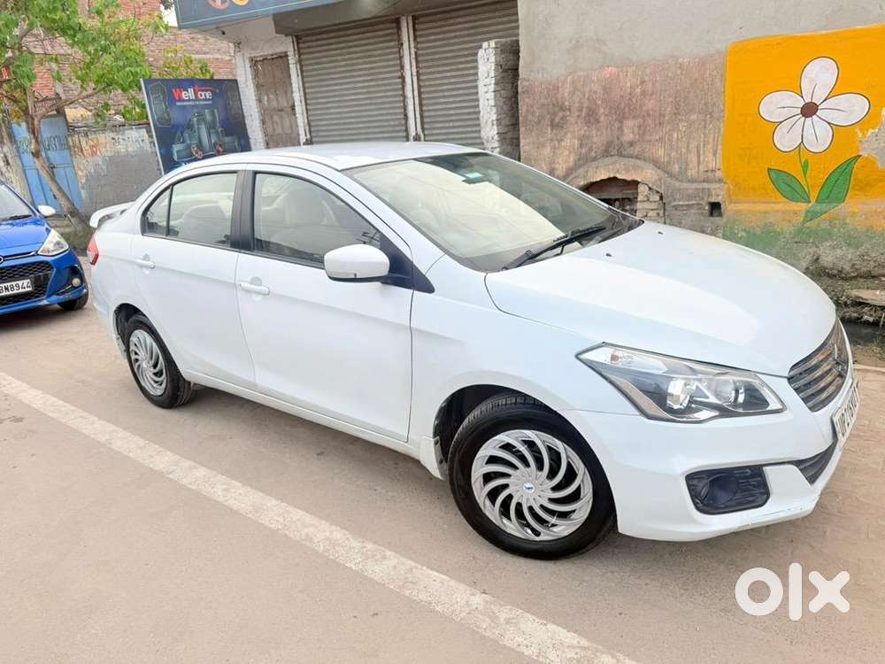 Maruti Suzuki Ciaz White Colour
