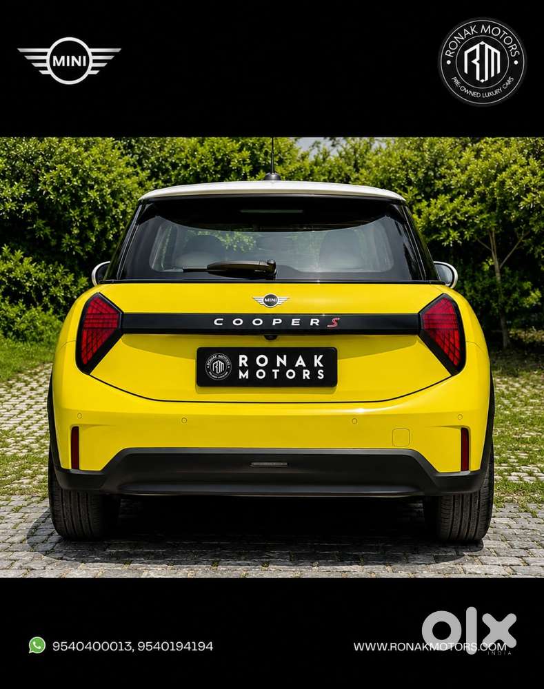 Mini Favoured Pack, 2025, Petrol