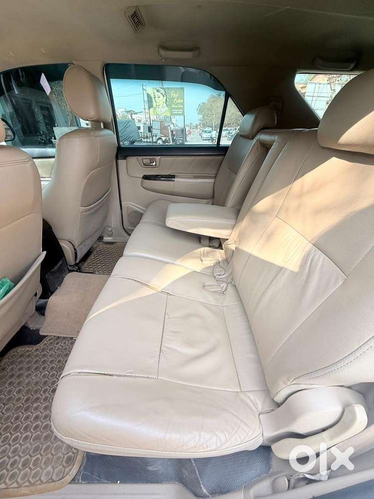 Toyota Fortuner 2015 Diesel Well Maintained