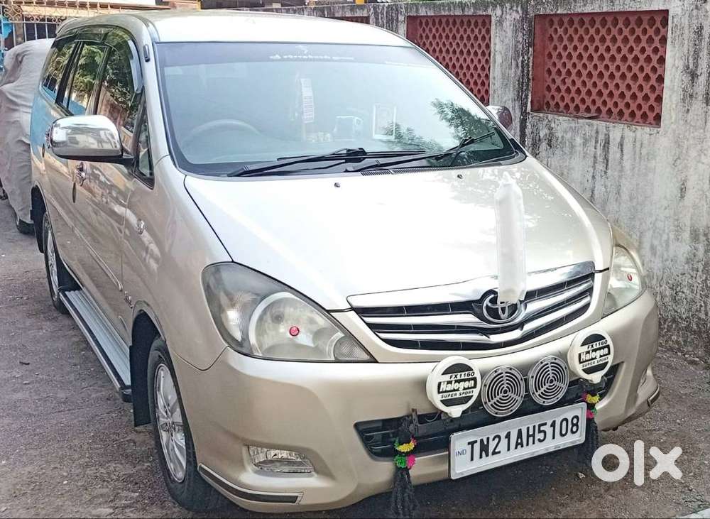 Toyota Innova 2.5v 2011model Single Owner Fc-25-02-2031 Company Servic