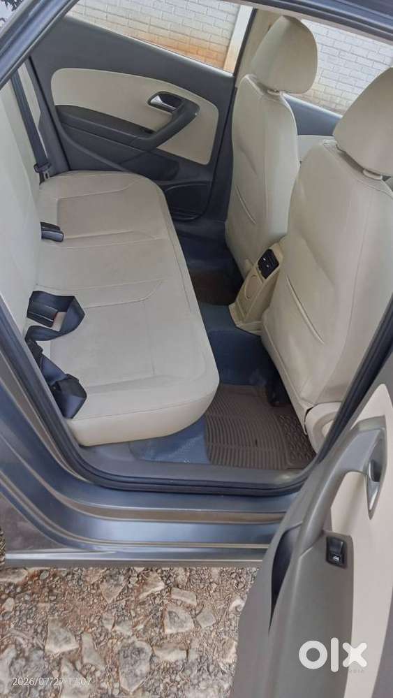 Volkswagen Vento 1.6 Highline Plus 16 Alloy, 2013, Diesel