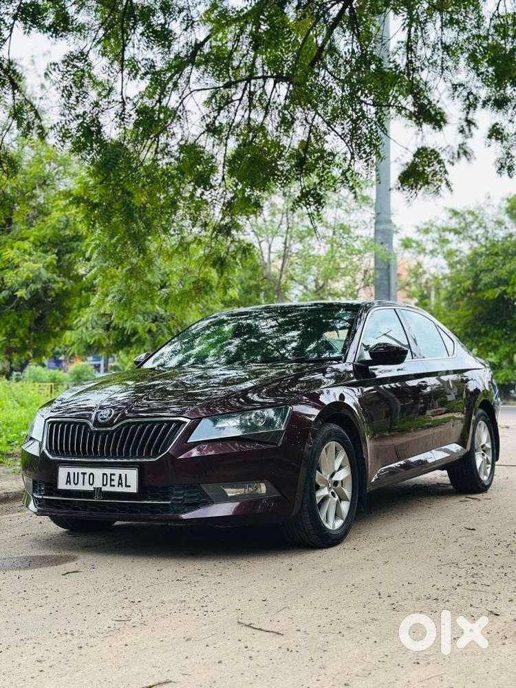 Skoda Superb 2.0 Sportline Tsi At, 2016
