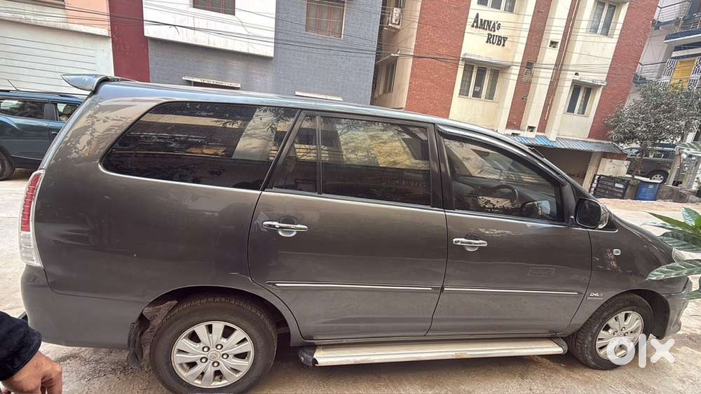 Toyota Innova 2011 Diesel