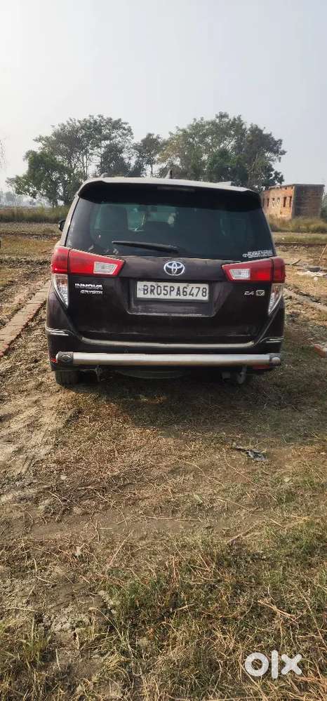 Toyota Innova 2017 Diesel 103000 Km Driven