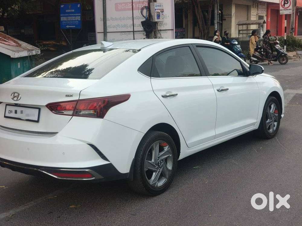 Hyundai Verna 1.5 Sx (o) Diesel Mt, 2023, Diesel