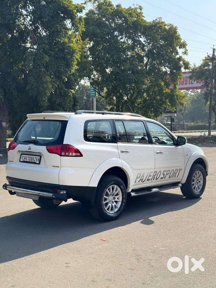 Mitsubishi Pajero Sport 2.5 Automatic, 2015, Diesel