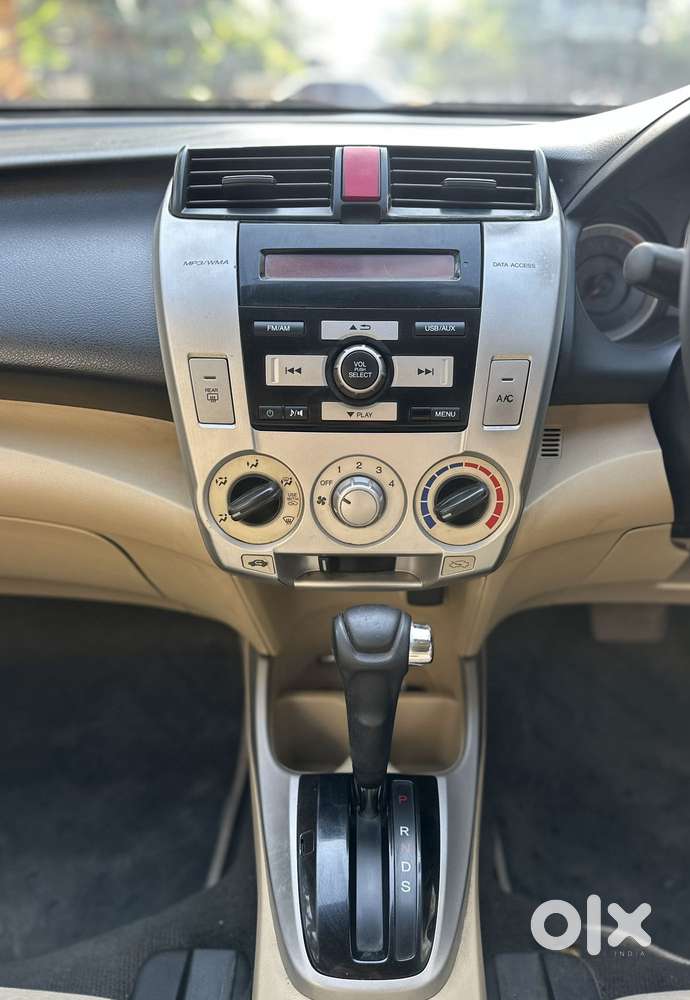 Honda City V At I-vtec, 2011, Petrol