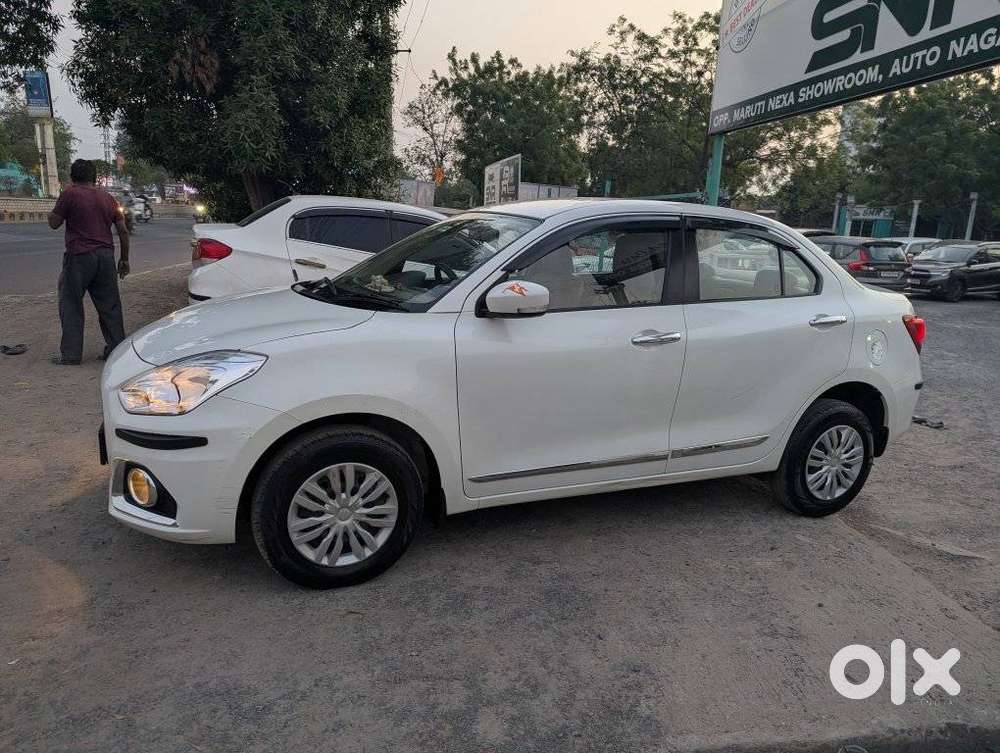 Maruti Suzuki Swift Dzire Vxi Optional, 2023, Petrol