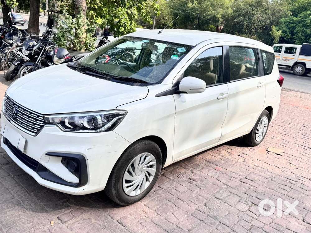 Well Maintained Single Owner Bs6 2020 Maruti Ertiga Vxi Cng