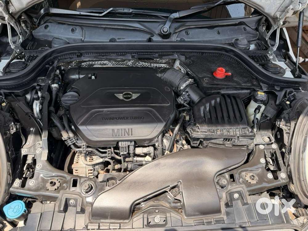 Mini Cooper 5 Door 2016 Diesel 35000 Km Driven