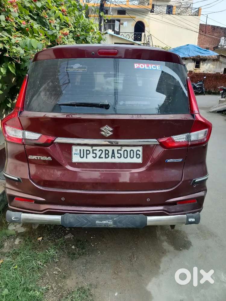 Maruti Suzuki Ertiga Top Model Zxi Smart Hybrid
