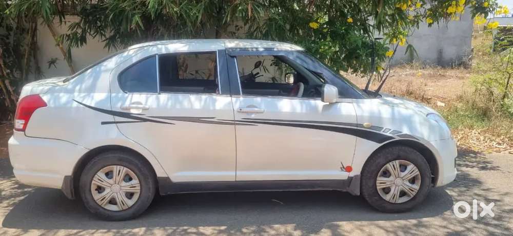 Maruti Suzuki Swift Dzire 2009 Petrol 96500 Km Driven