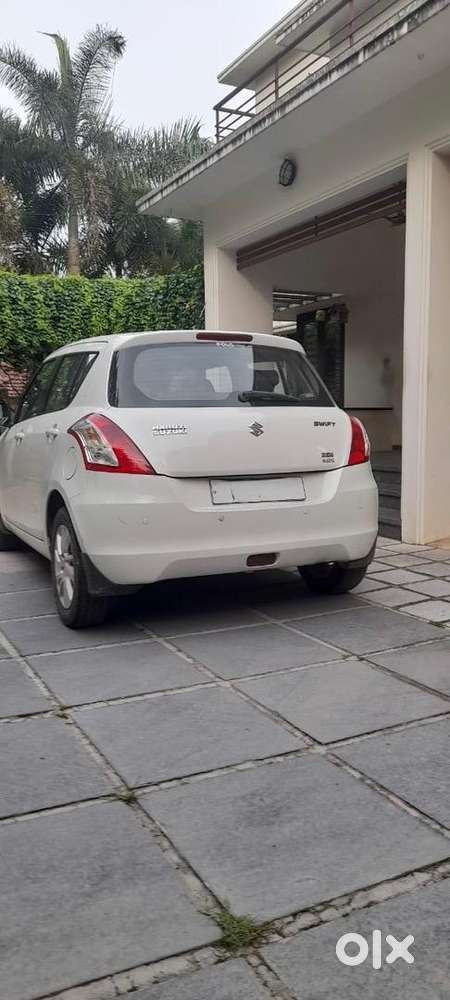 Maruti Suzuki Swift 2012 Diesel 289000 Km Driven