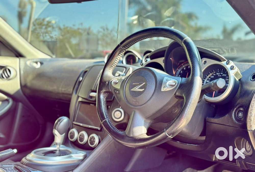 Nissan 370z Touring Coupe Automatic, 2010, Petrol