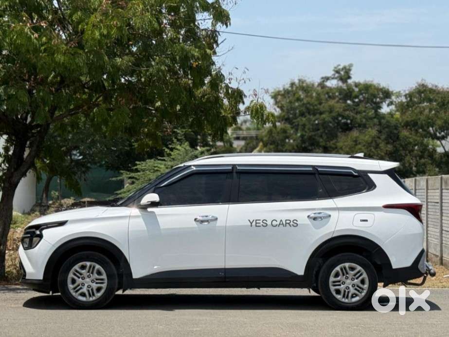 Kia Carens 1.4 Prestige 7 Str, 2023, Petrol