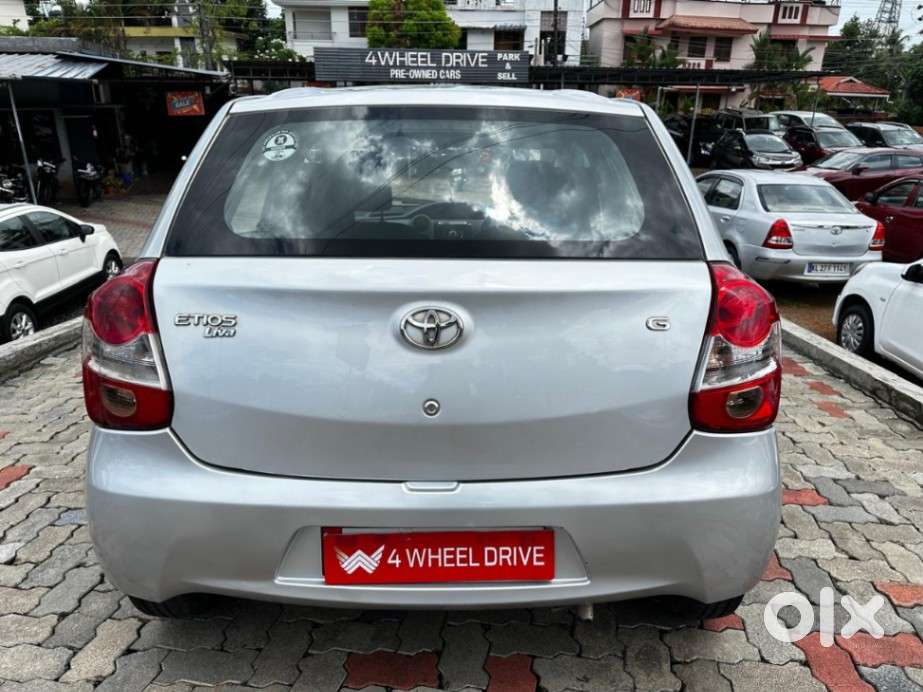 Toyota Etios Liva 2013-2014 G, 2014, Petrol